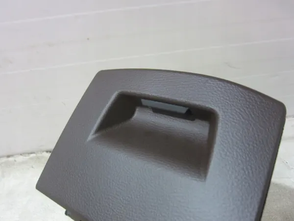 BMW X5 F15 F16 Bestuurdersconsole opbergvak OEM 9288817 image 4