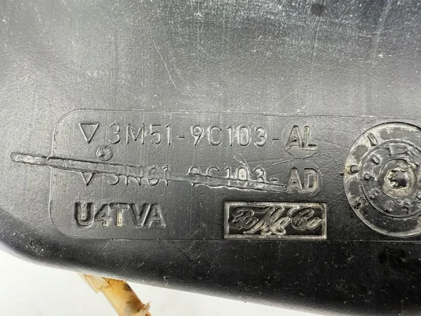 AdBlue-vätskebehållare Ford Focus C-MAX 2008 OEM 3M519C103AL image 7