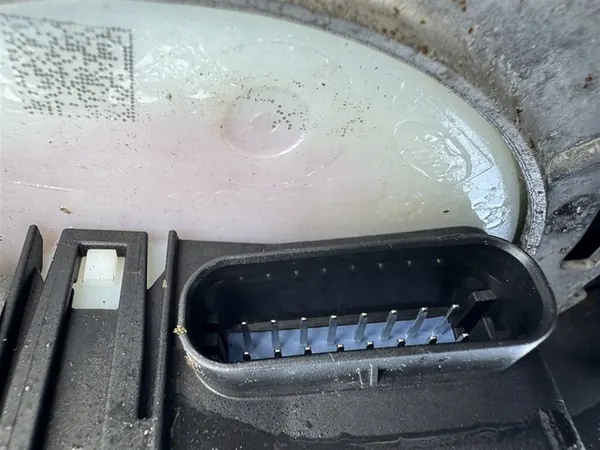 Réservoir de pompe AD Blue GK215J228AD Ford Transit MK8 16-19R image 8