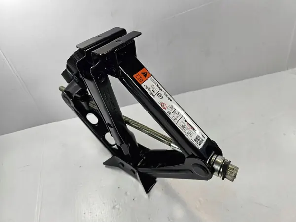Macaco Ford Kuga Mk3 Escape OEM LV4C-17080-AE image 2
