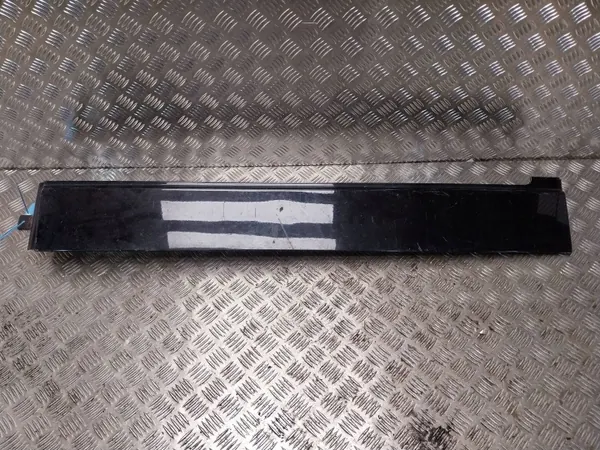 Abdeckleiste OEM 7H1843796H für VW Transporter T5/T6 image 2