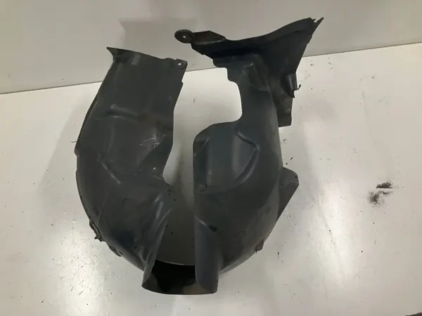Etuvasen pyöränkaari OEM A2466900830 Mercedes A-luokka image 3