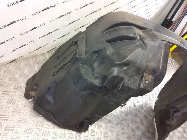 Jeep Renegade 2018 Etu oikea lokasuoja image 3