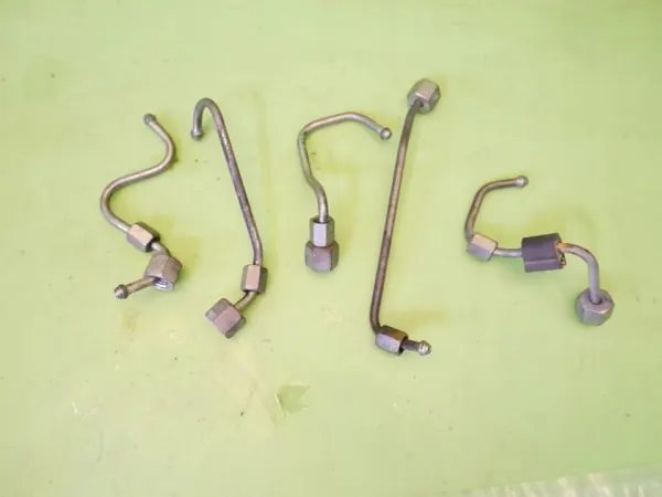 Tubos de injeção OEM 55215835 para Fiat Freemont 2.0 D image 2