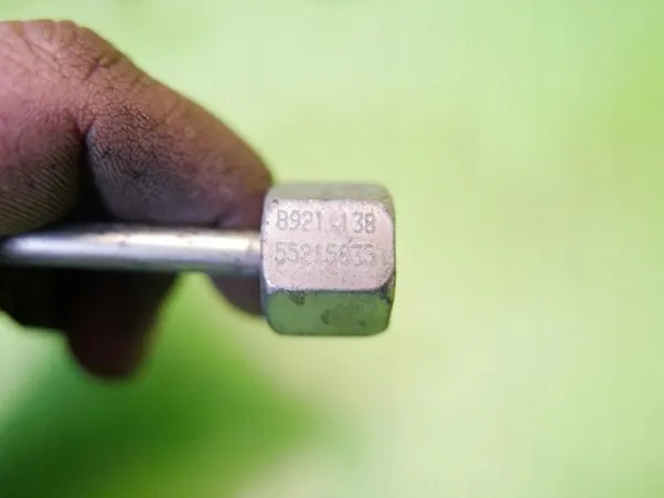 Tubos de injeção OEM 55215835 para Fiat Freemont 2.0 D image 3