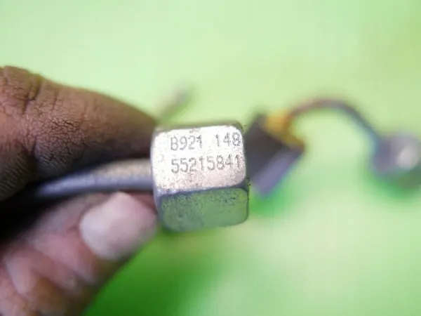 Tubos de injeção OEM 55215835 para Fiat Freemont 2.0 D image 4