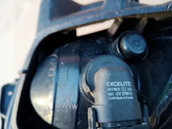 HYUNDAI I30 Farol Direito Original image 8