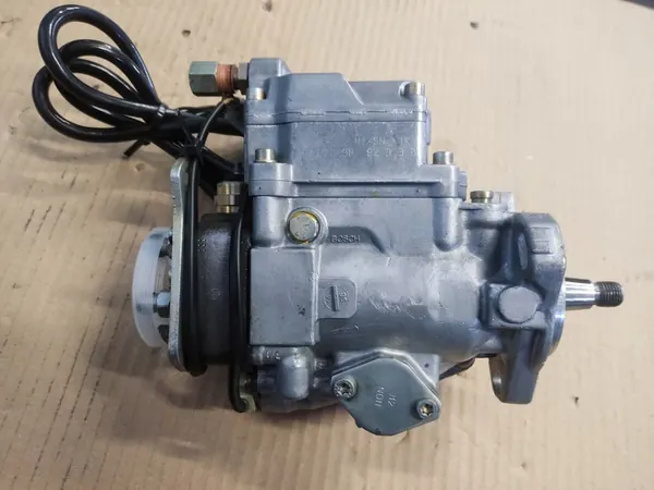 Bosch Brandstofpomp Mercedes Sprinter 2.9TDI image 4