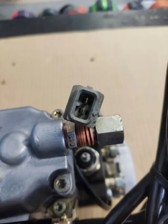 Bosch Brandstofpomp Mercedes Sprinter 2.9TDI image 9