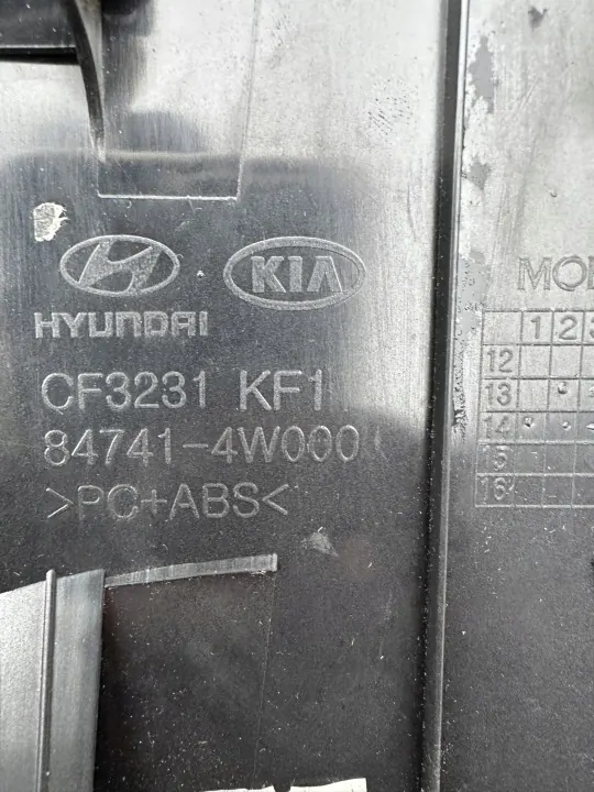 Hyundai IX35 instrumentbrädeskydd OEM 84740 4W000TAN image 5