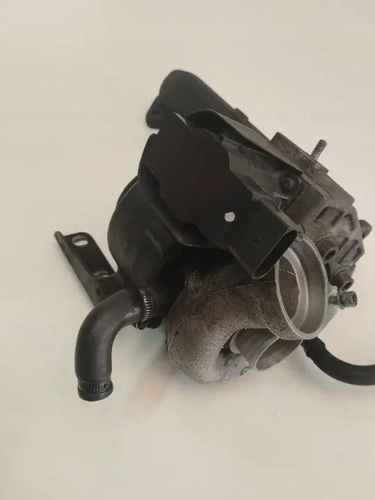 TURBINA BMW Serie 1 E87 120d E90 E91 320d 2.0d OEM image 3