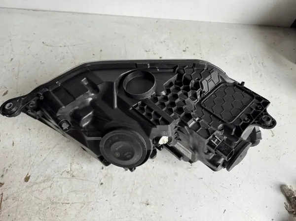 Farol LED dianteiro esquerdo SKODA FABIA III 2014- image 3