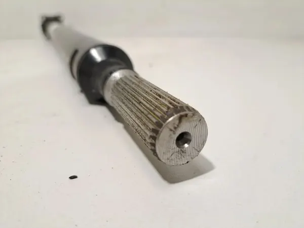 BMW OE 8698362 Drivaxel image 4