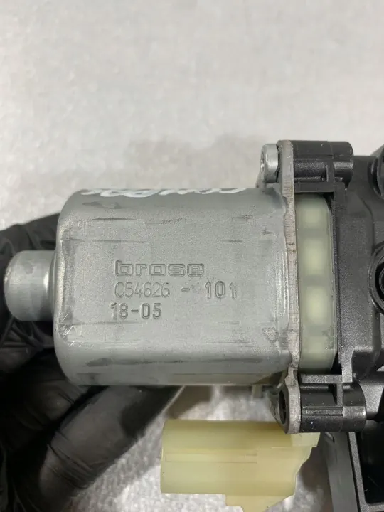Jeep Compass Heckscheibenmotor OEM FBZ18568 image 4