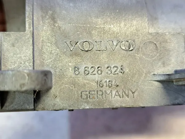 Lukituslukko OEM 30762482 Volvo V70 II:lle image 6