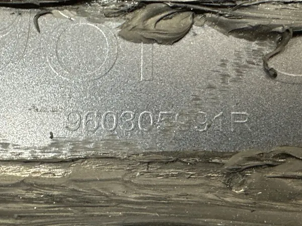 Spoiler de porta-malas Renault Clio IV 960305991R image 7