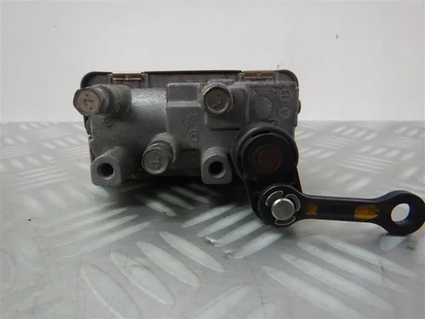 OEM 49335-19411 Turbo Actuator BMW F10 2.0D image 3
