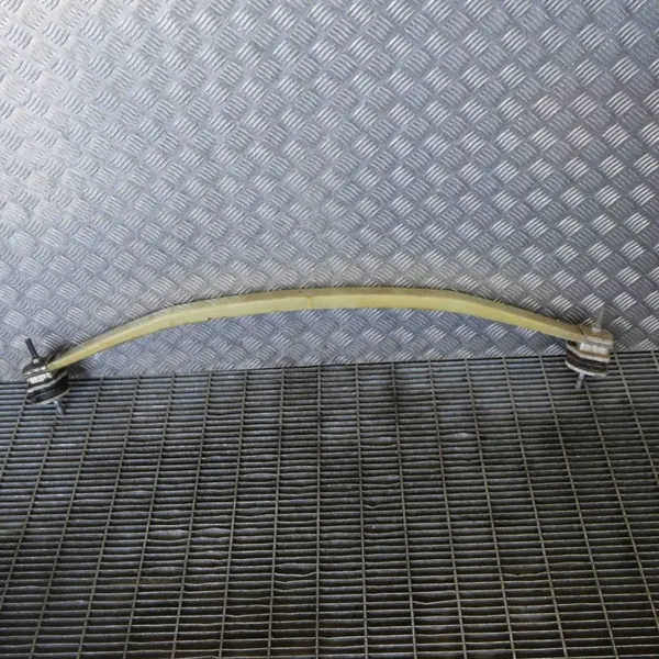 Volvo XC60 2019 Taka jousi oikea puoli OEM 32283083 image 2
