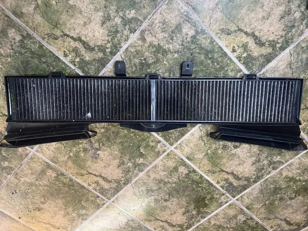 BMW OE 6925979 Interieurfilter behuizing - Gebruikt image 7