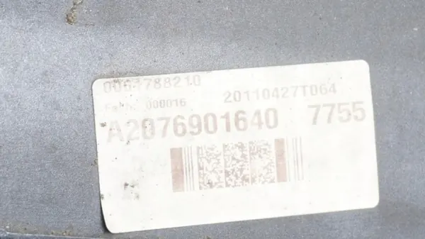 Saiote direito OEM A2076901640 Mercedes W207 image 8