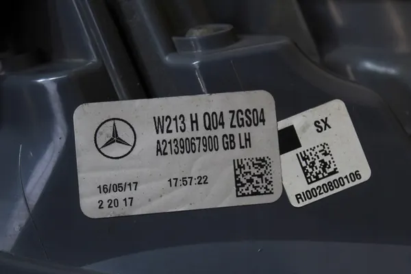 Linker achterlamp MERCEDES-BENZ E (W213) A2139067900 image 7