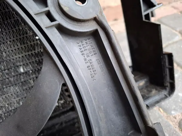 BMW 7 E38 730 Conjunto Climatización Radiador Ventilador 8380774 OE image 8