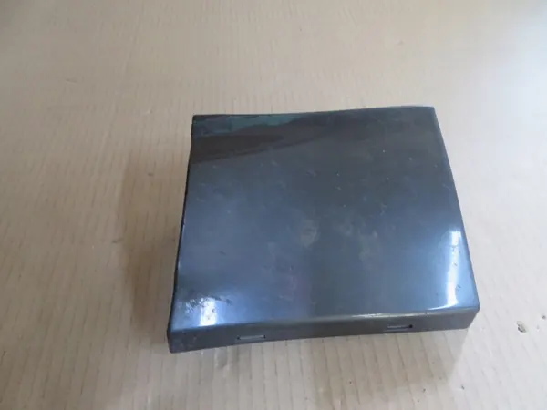 Volvo XC60 II Stänkskärm OEM 32216696 Höger image 2