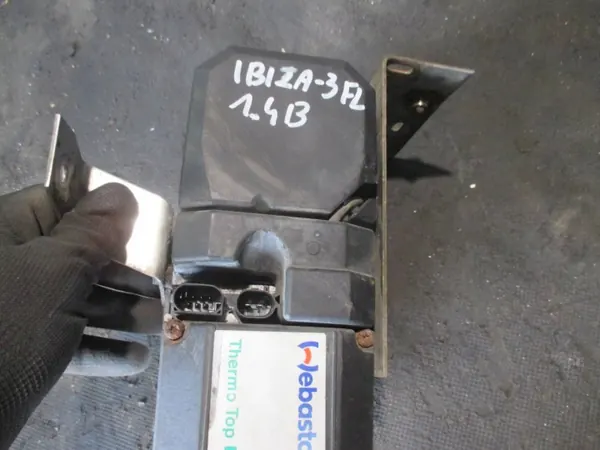 Chauffage stationnaire (Webasto) Seat Ibiza III 66724C image 5