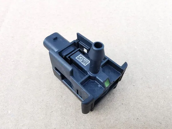Jalankulkijansuojan Anturi OEM A2479052406SAJMON image 3
