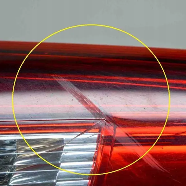 Luz trasera izquierda Mitsubishi ASX 8336A087 image 5