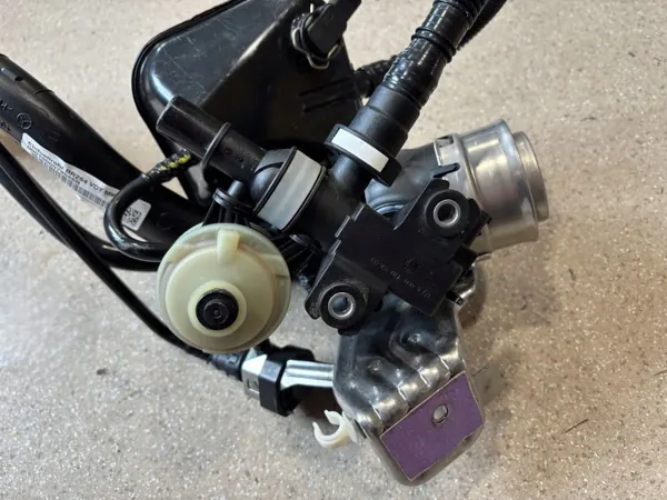 Brandstofvulpijp OEM A2544707101 Mercedes-Benz image 8
