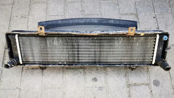 Porsche Boxster S 986 2001 Radiateur image 7