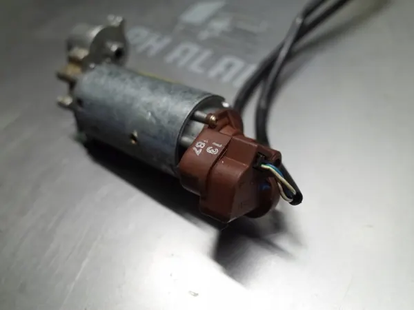 Stuurkolommotor OEM 1137224145 Jaguar XJ XJR image 3