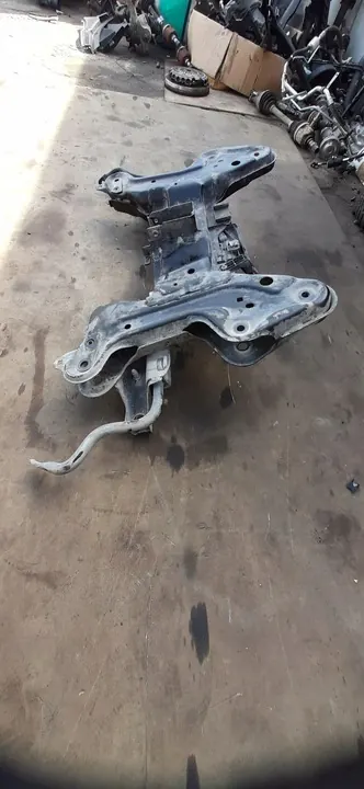 Berceau moteur Peugeot 208 I 9674746280 image 7