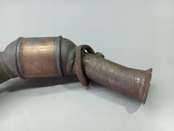 Catalyseur OEM 3D0131690AS pour VW Phaeton 4.2 V8 image 3
