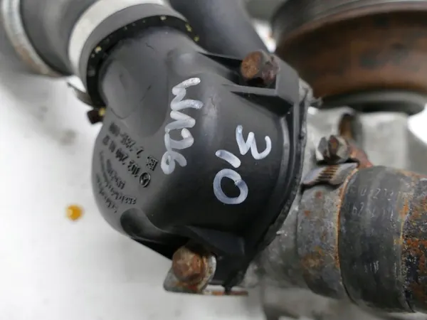 MERCEDES S W126 3.0 Vattenpump OEM 1032000117 image 8