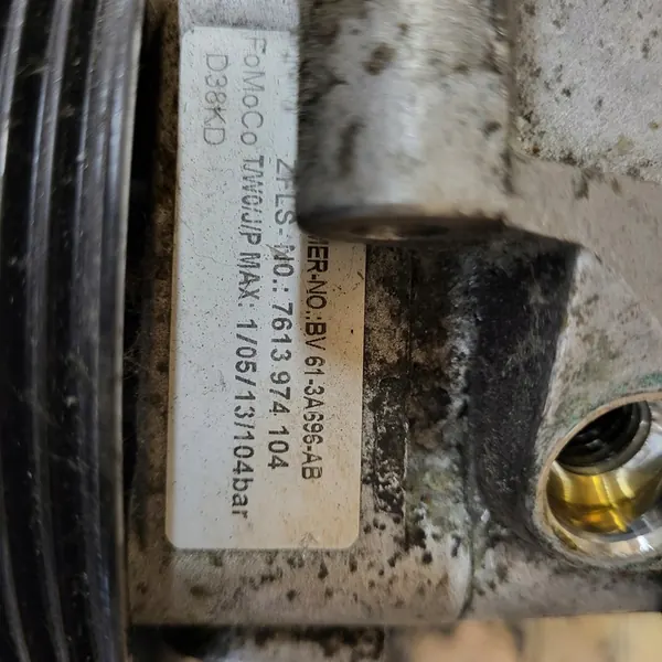 Ford OE BV61-3A696-AB Servostyrningspump image 4