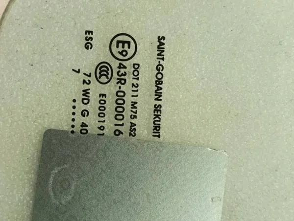 VW OEM 43R000016 vänster framruta för Crafter image 6