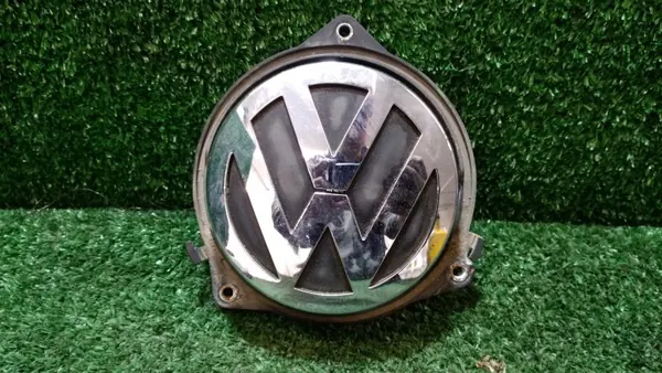 Microinterruptor de maletero OEM 3C5827469F para VW Golf 5 image 2