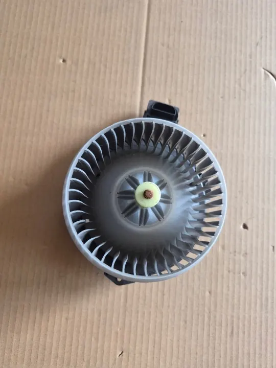 Fläktmotor OEM AV1490 för Suzuki Vitara 2015-2018 image 5