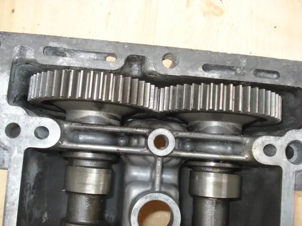 Kamaxeltäck OEM 55565886 för Opel Vectra C image 5