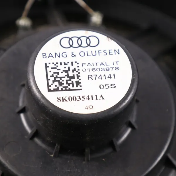 Audi A4 B8 Takaluukku Kaiutin OEM 8K0035411A image 7