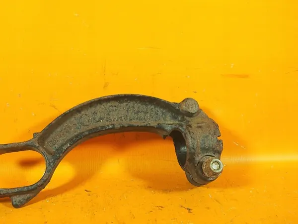 Audi A5 8T Linker Stoßdämpferhalter OEM 8k0413037l image 3