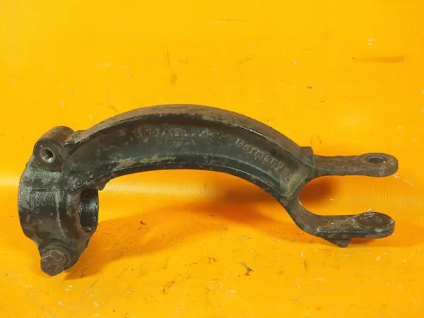 Audi A5 8T Linker Stoßdämpferhalter OEM 8k0413037l image 6