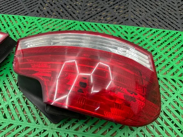 Conjunto de Luces Traseras BMW E82 E88 OEM B83137 image 4