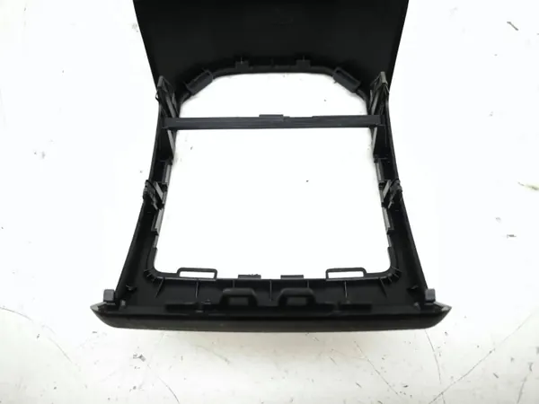 Moldagem consola central Cupra Formentor OEM 5FA864298C image 3