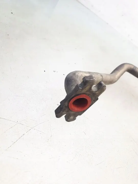 Volvo Turbooljeledning OEM ARA182692 - Begagnad image 3