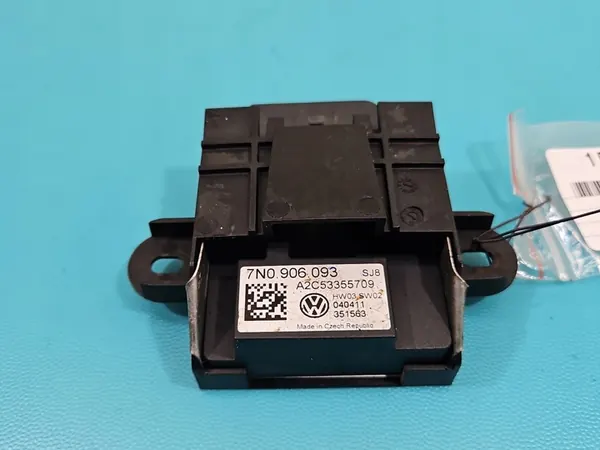 Bränslepumpstyrmodul VW Sharan II 10- OEM 7N0906093 image 3