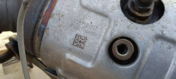 Katalysaattori OEM P68311148AD Jeep Wrangler JL:lle image 8