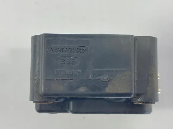 Régulateur Pression Carburant OEM 2437020007 Mercedes image 10